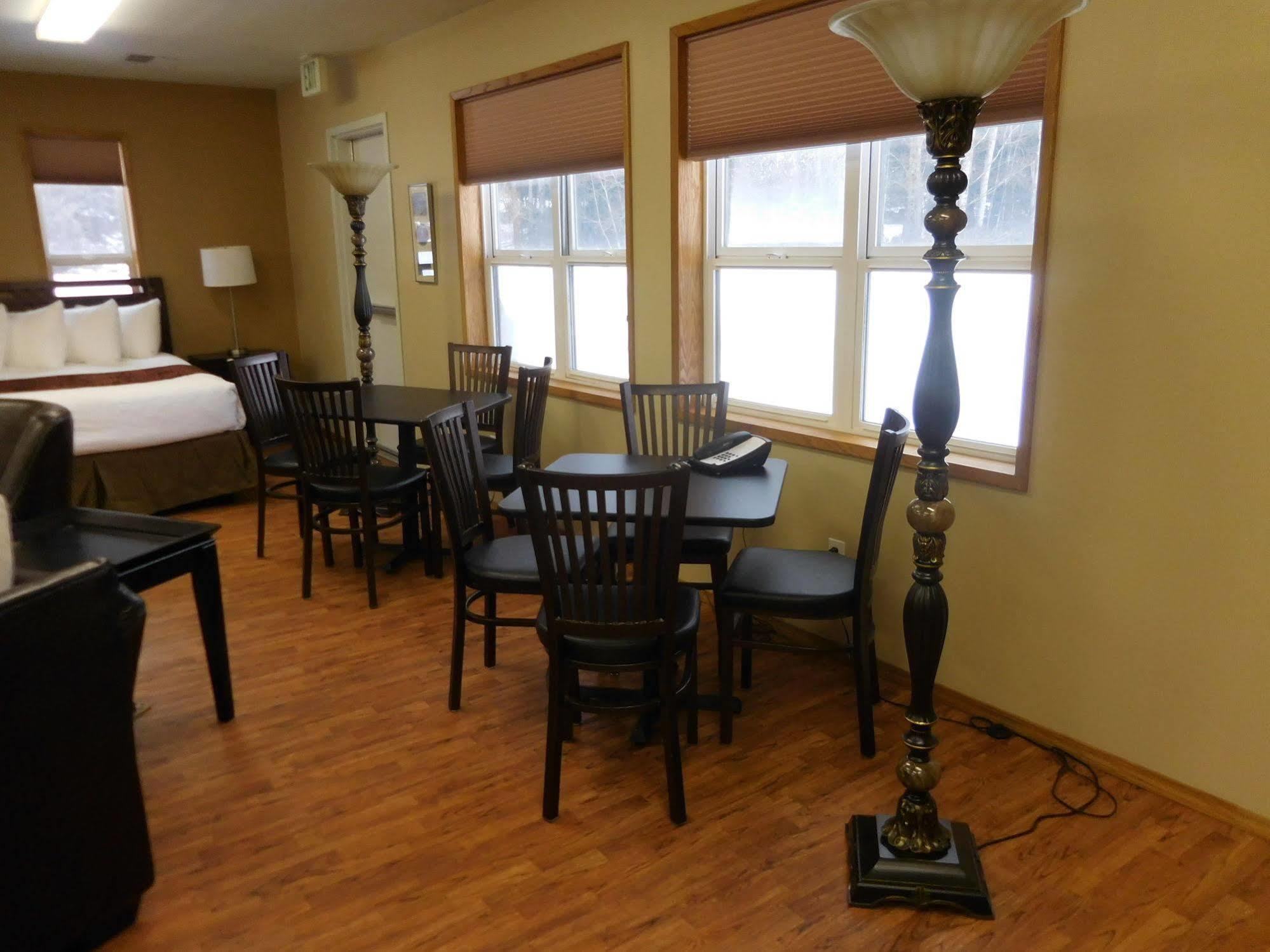 Cowlitz River Lodge Packwood Dış mekan fotoğraf